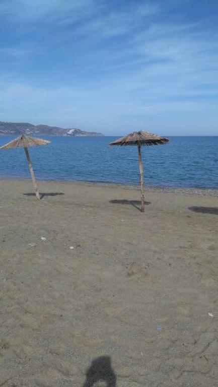 Adonis Beach Hotel Heraklion Exteriör bild